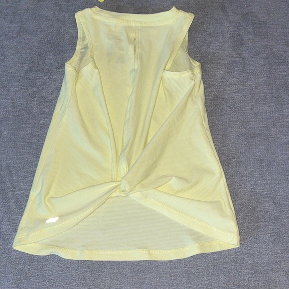 All In Motion Girl’s Sleeveless Studio Tank - Picture 2 of 3